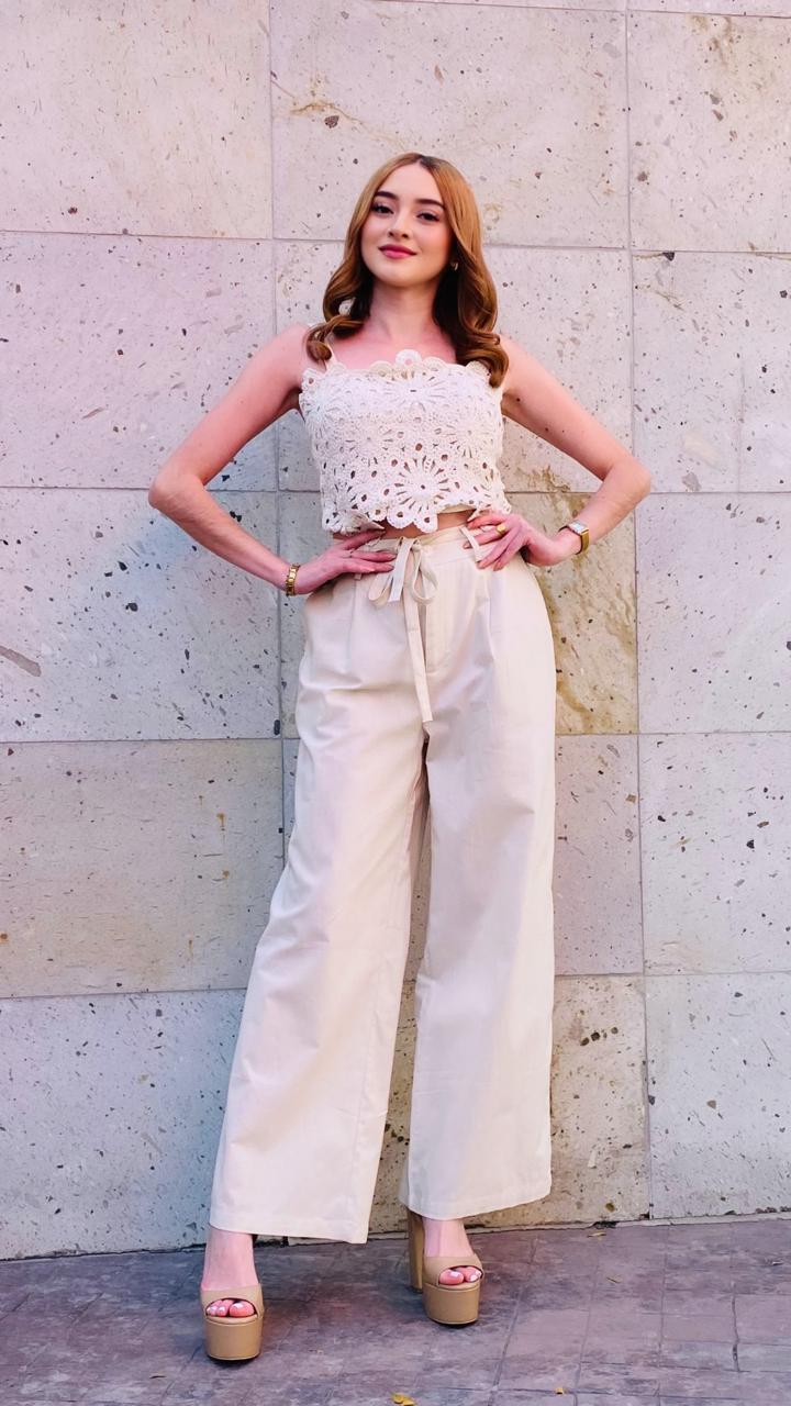 SET BEIGE CROP TEJIDO